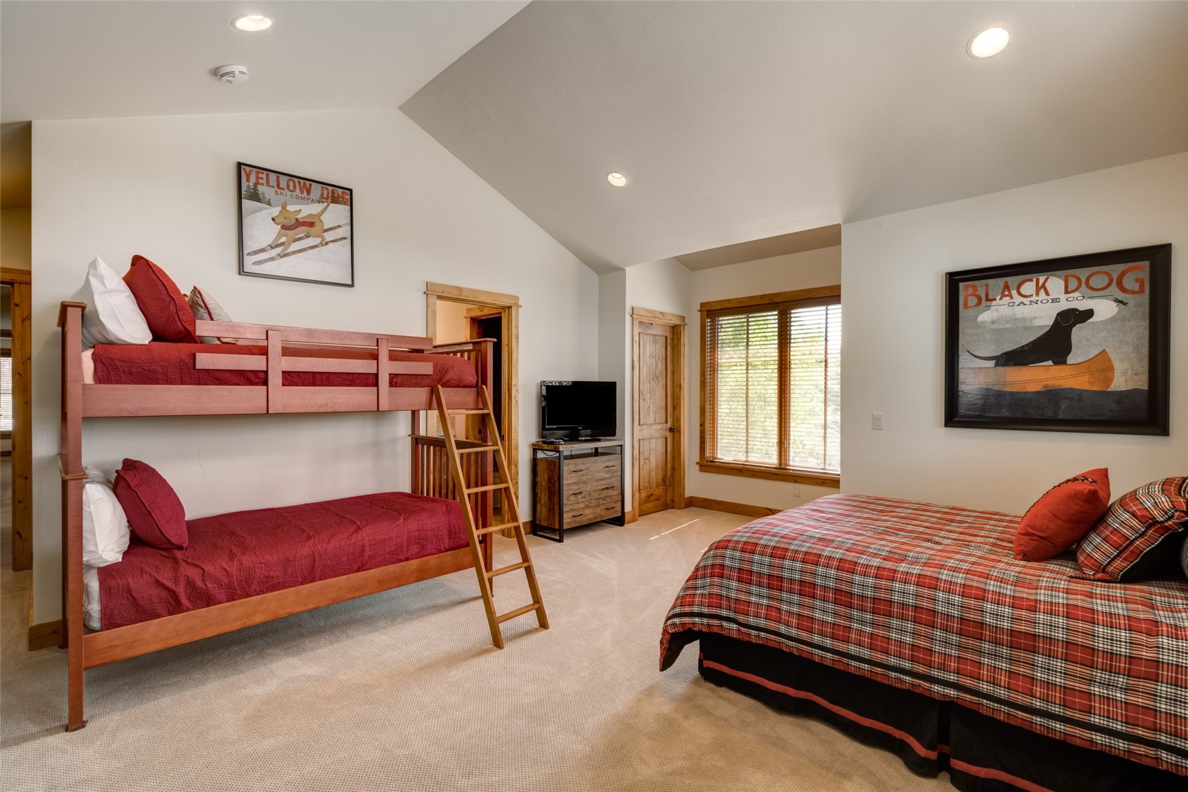 1301 Turning Leaf Court Deed E Property Photo 14