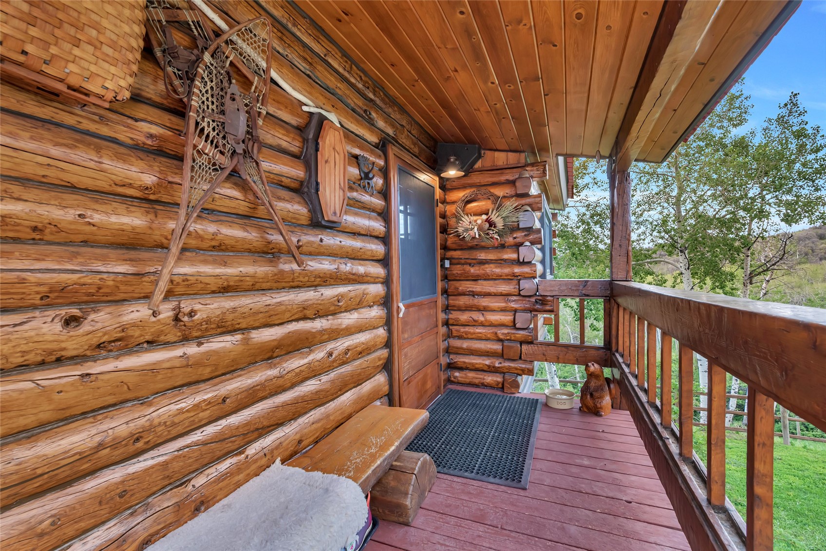 27055 Whitewood Drive E Property Photo 13