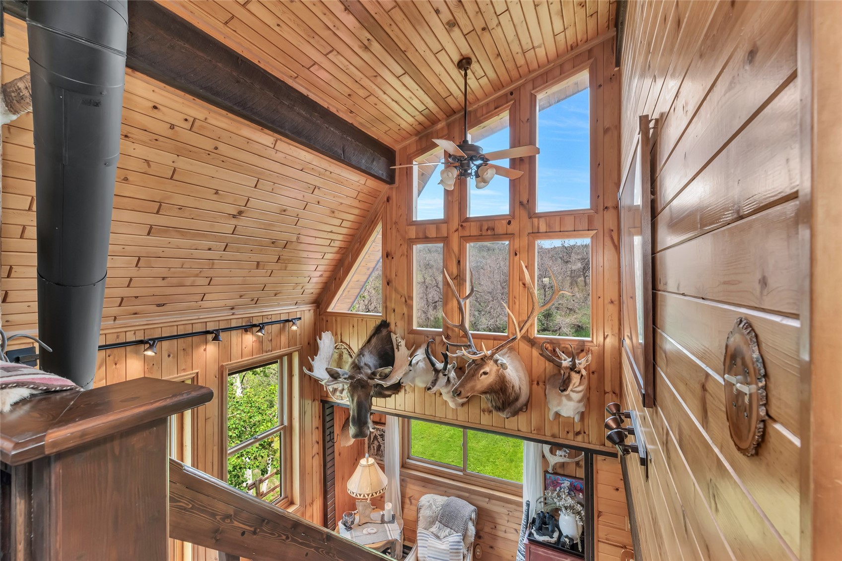 27055 Whitewood Drive E Property Photo 25