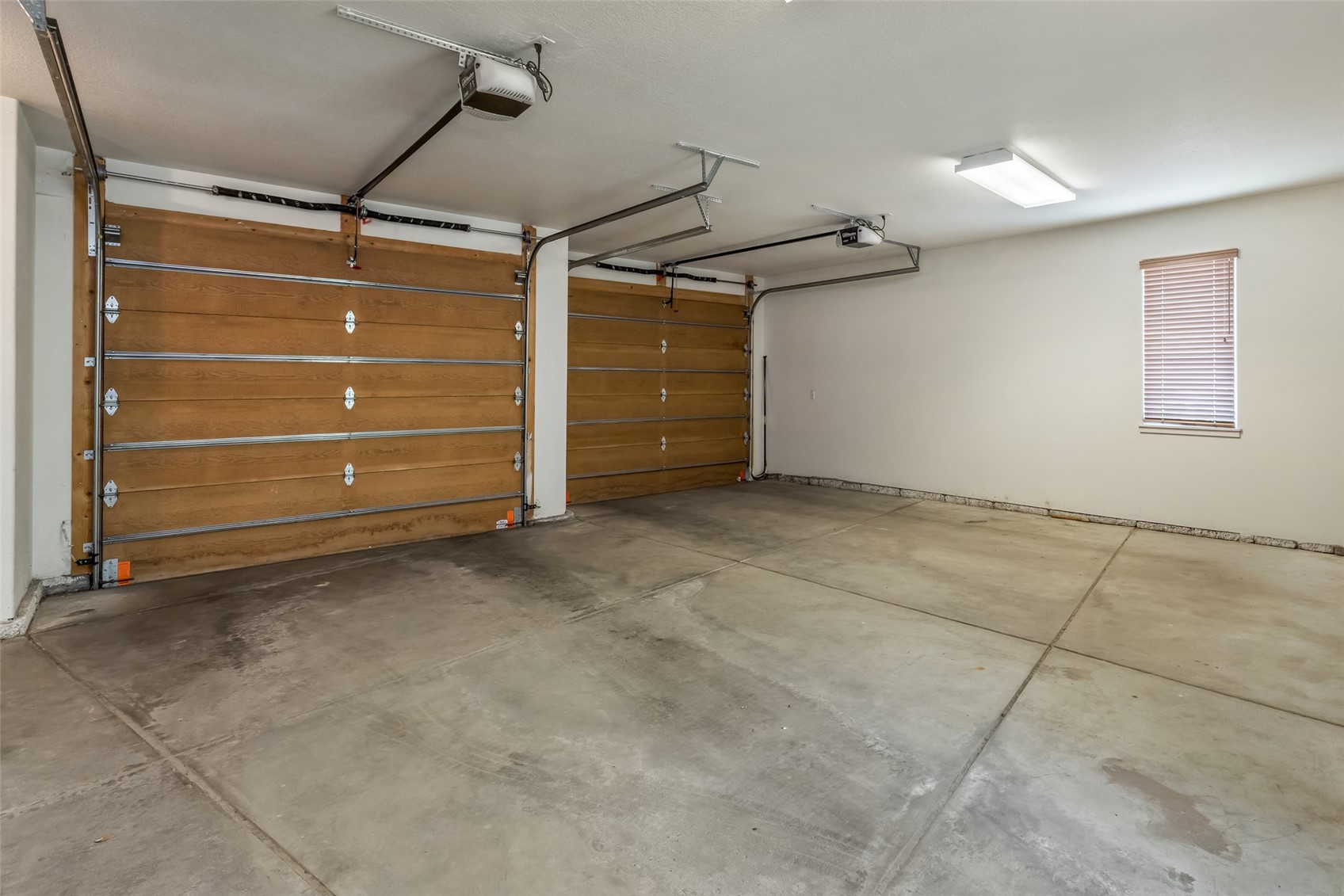 1744 Falcon Drive Property Photo 42