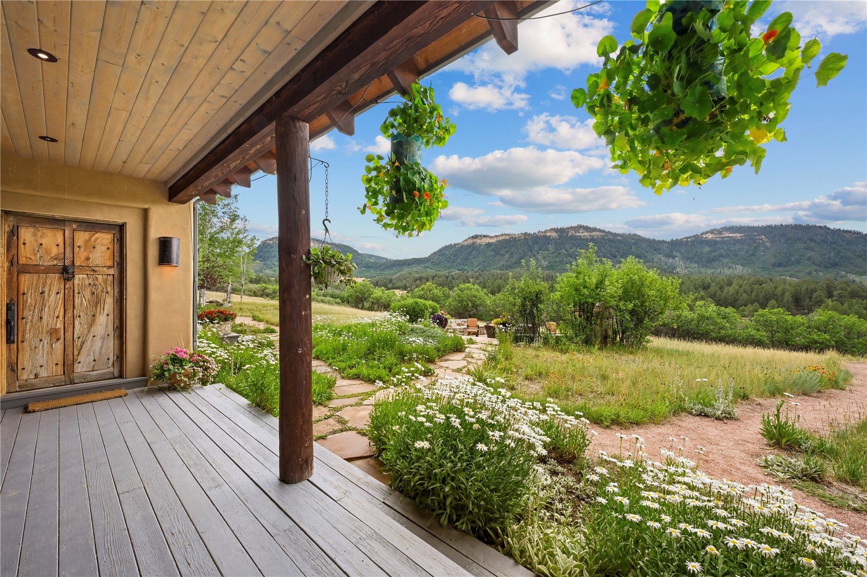 181b Jawbone Canyon Place Property Photo 17