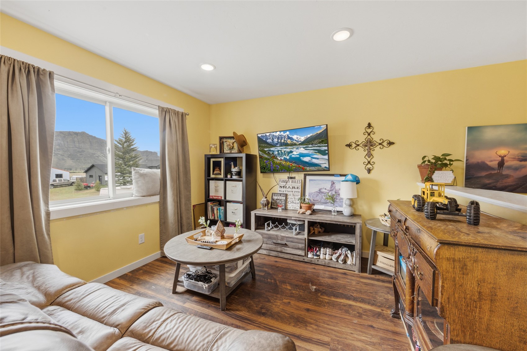 280 Nevava Property Photo 17