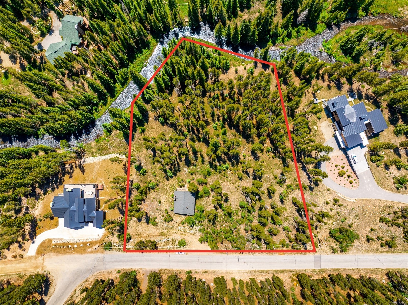 277 Wagon Road Property Photo
