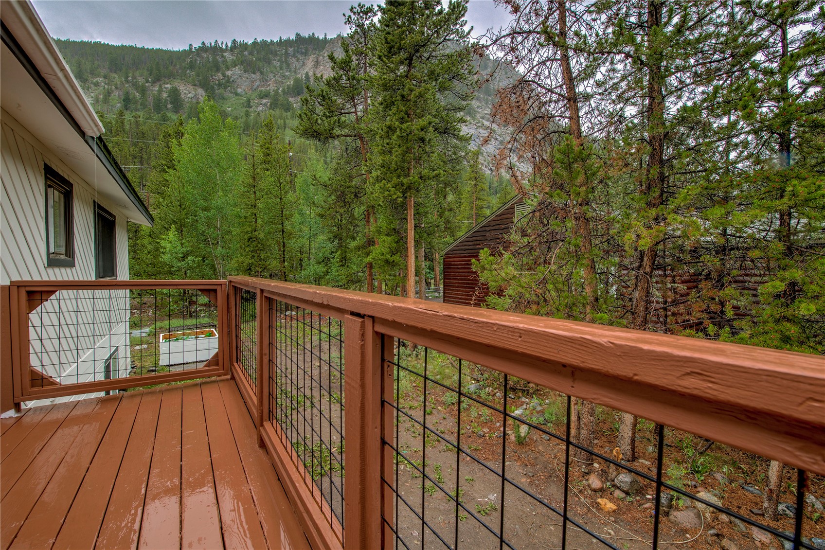 175 Pine Drive Property Photo 3