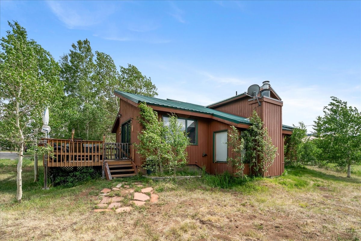 93 Cooper Drive Property Photo 2