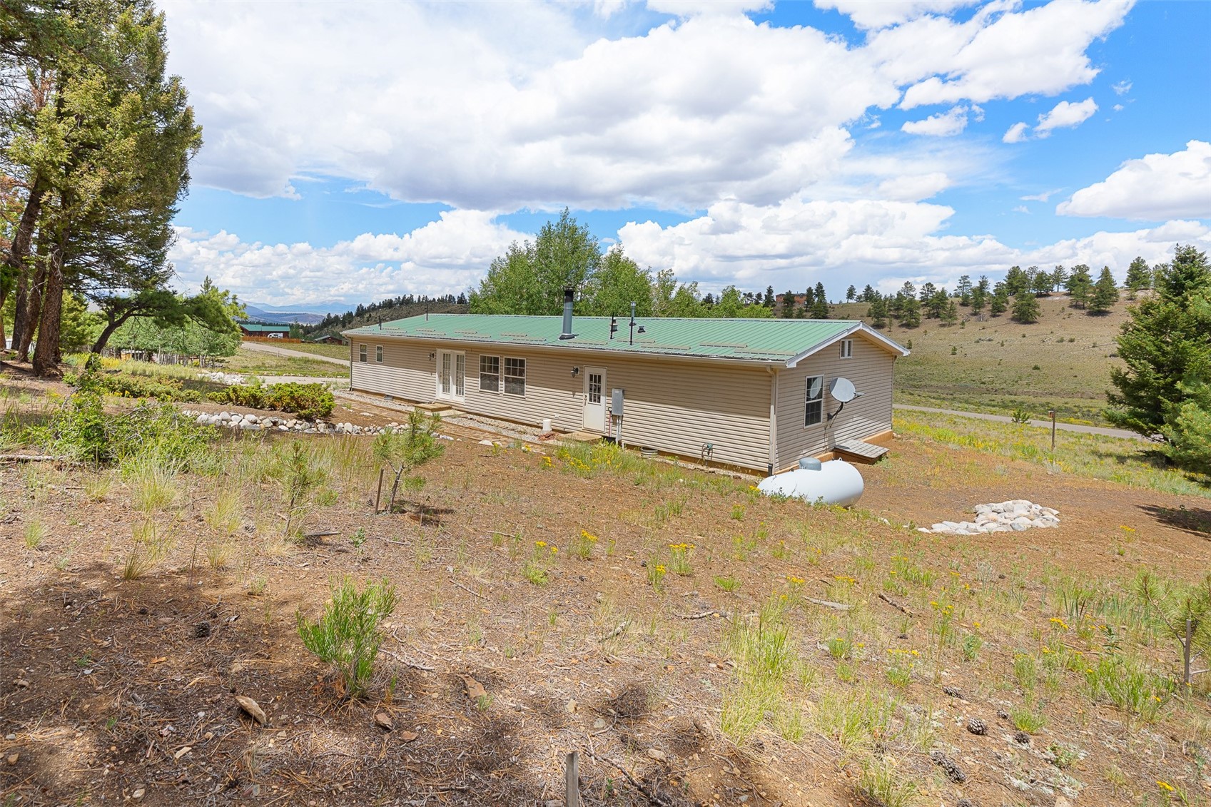 1855 Windmill Drive Property Photo 9