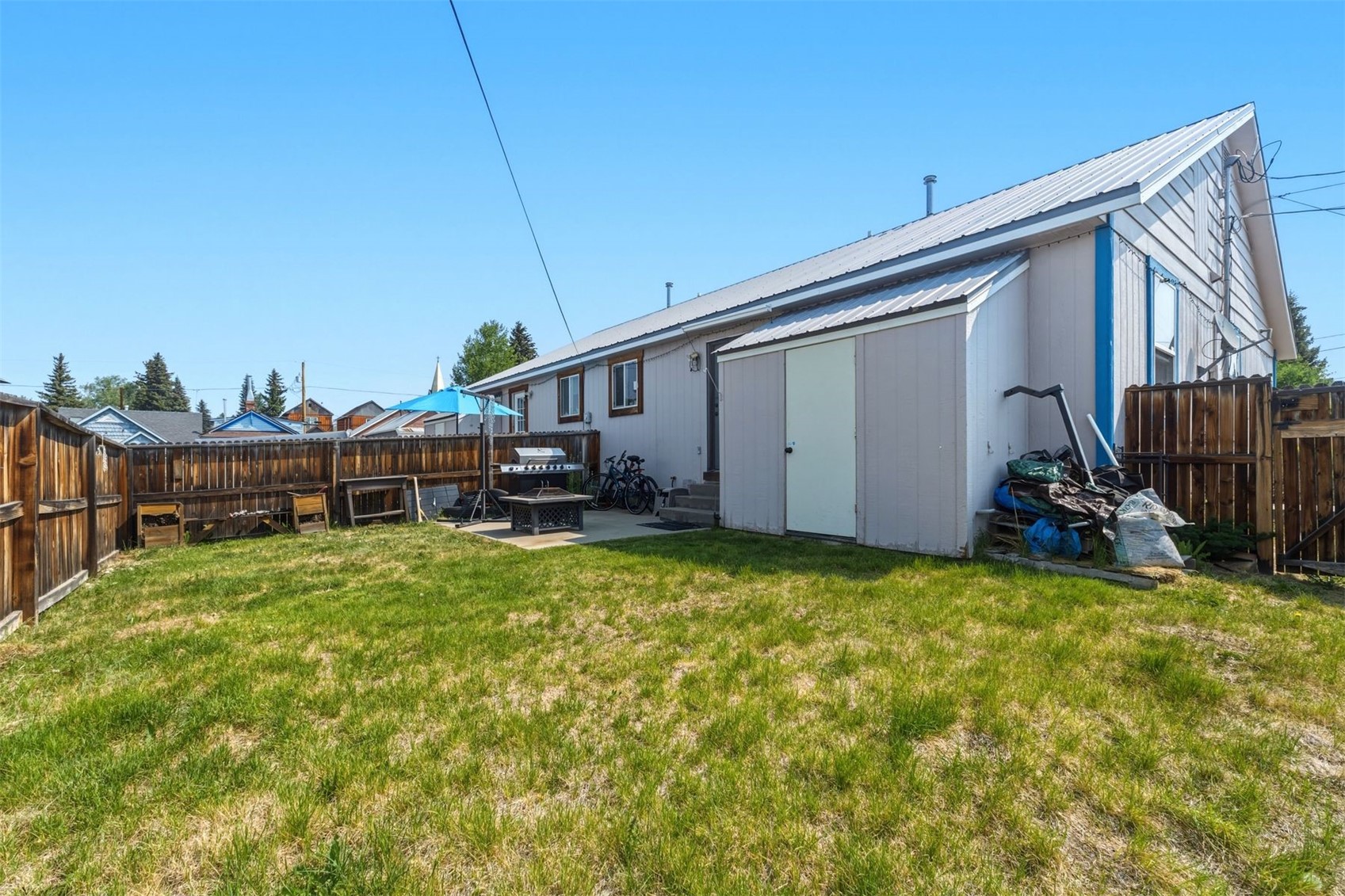 101 S Maple Street Property Photo 23