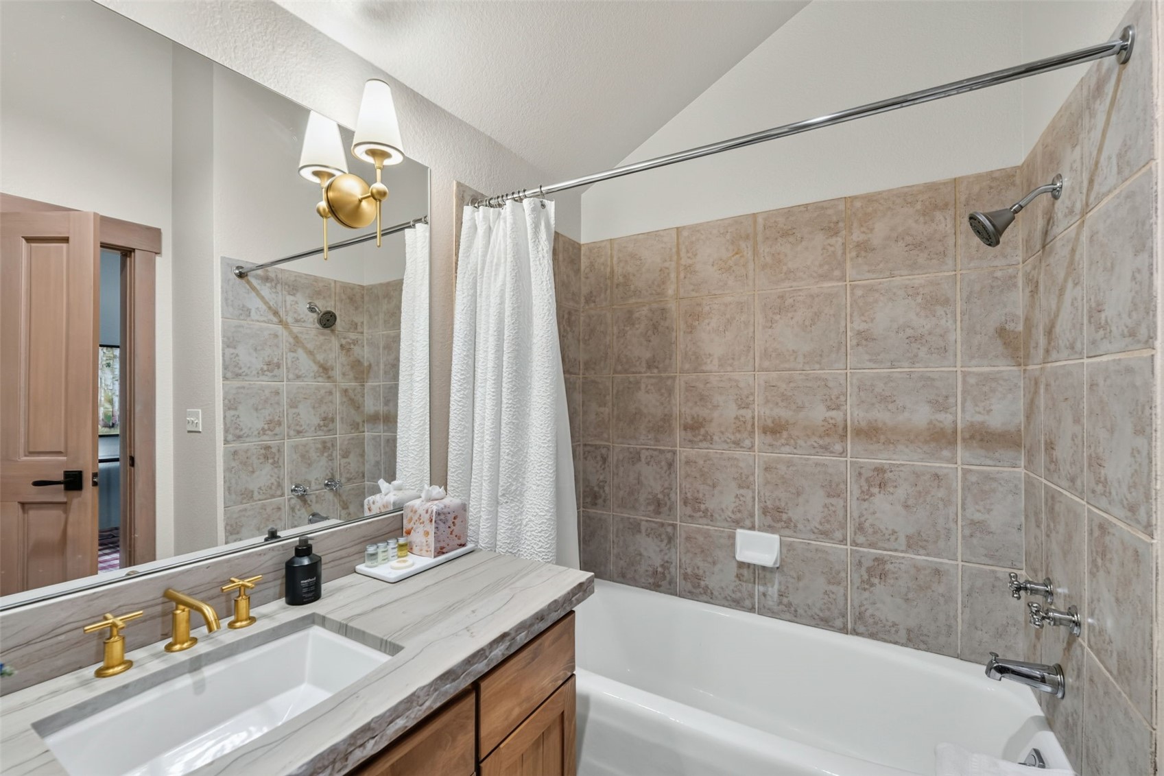 710 Alhambra Road 8744 Property Photo 35