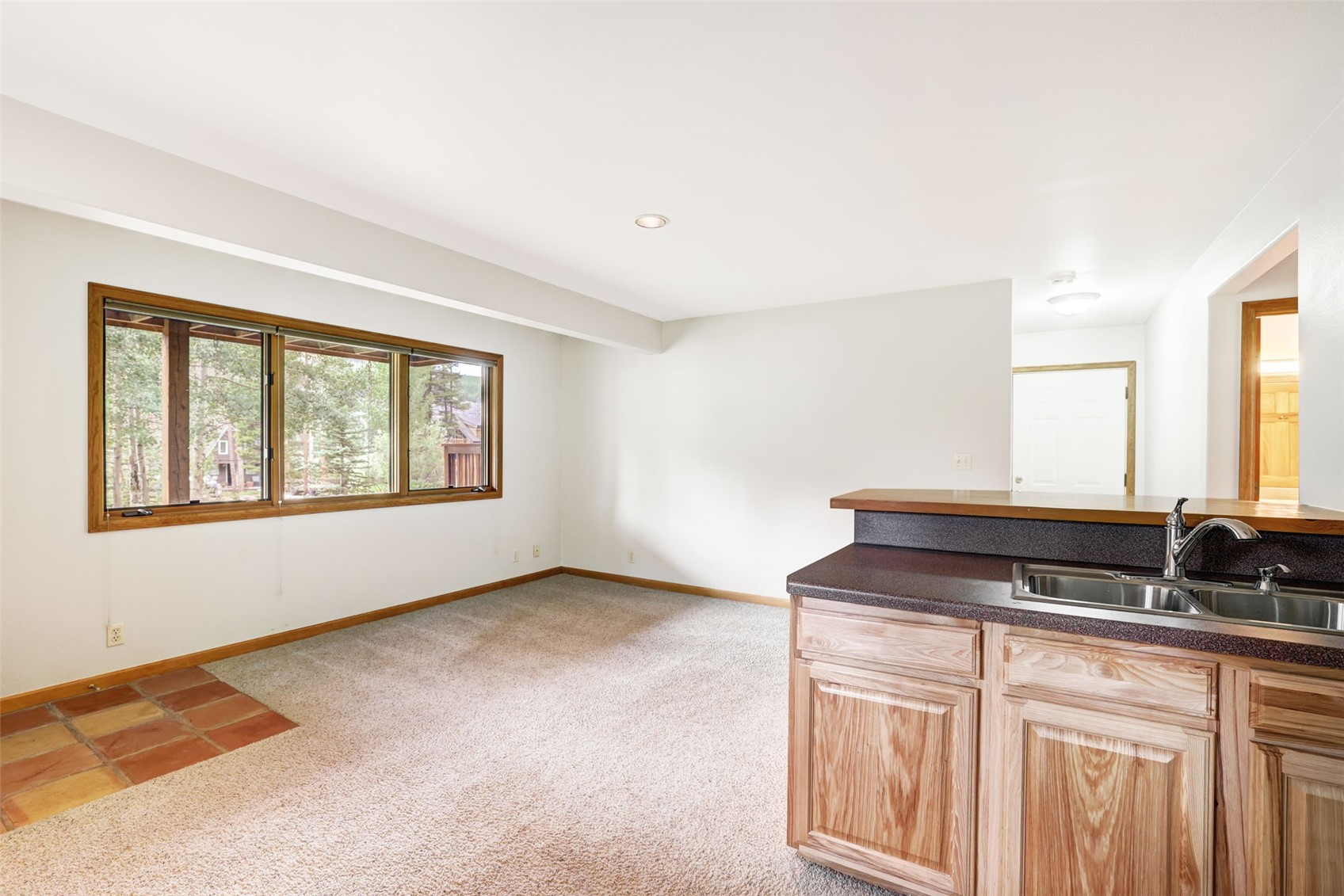 566 Blue River Road Property Photo 36