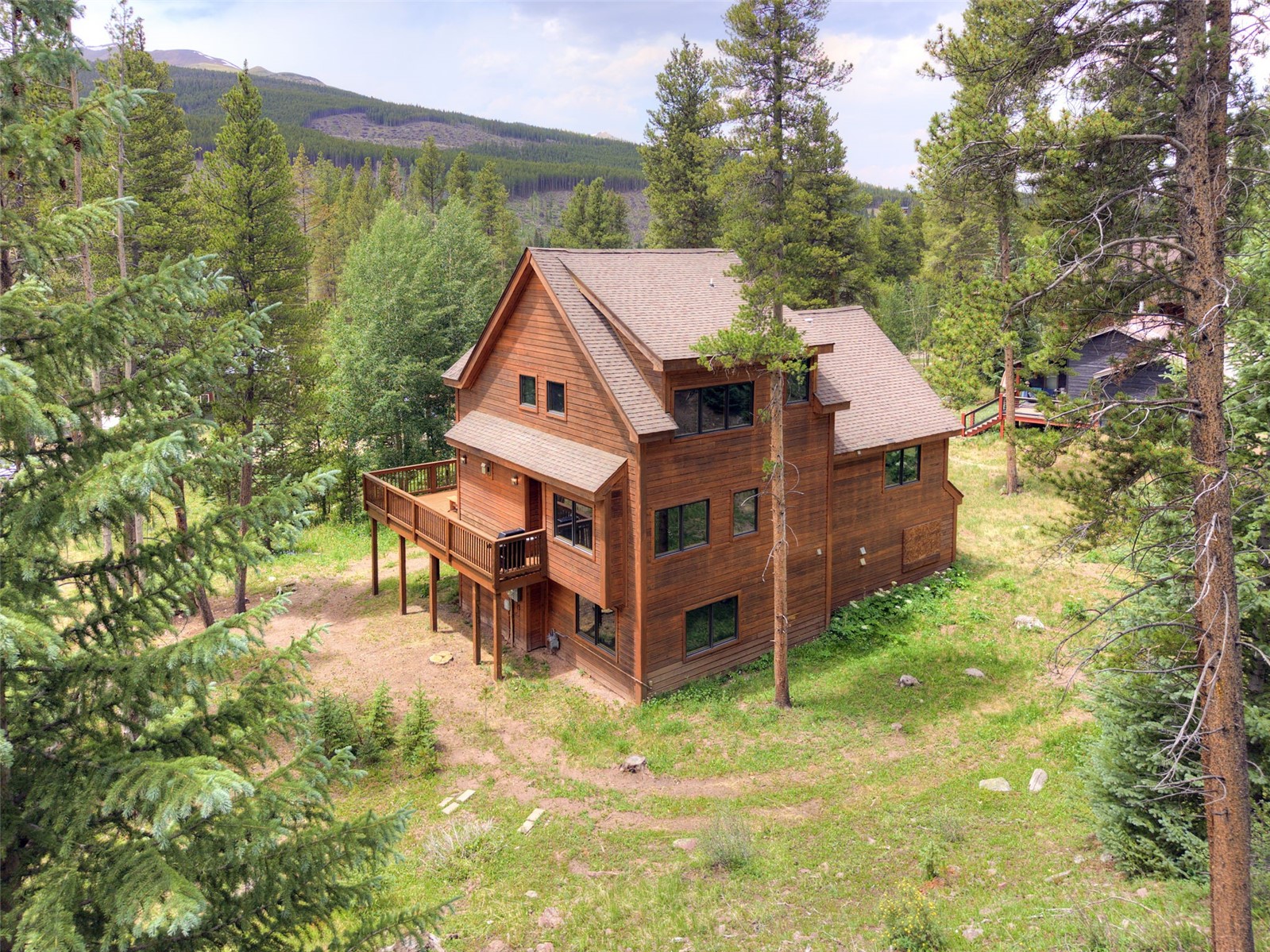 566 Blue River Road Property Photo 49