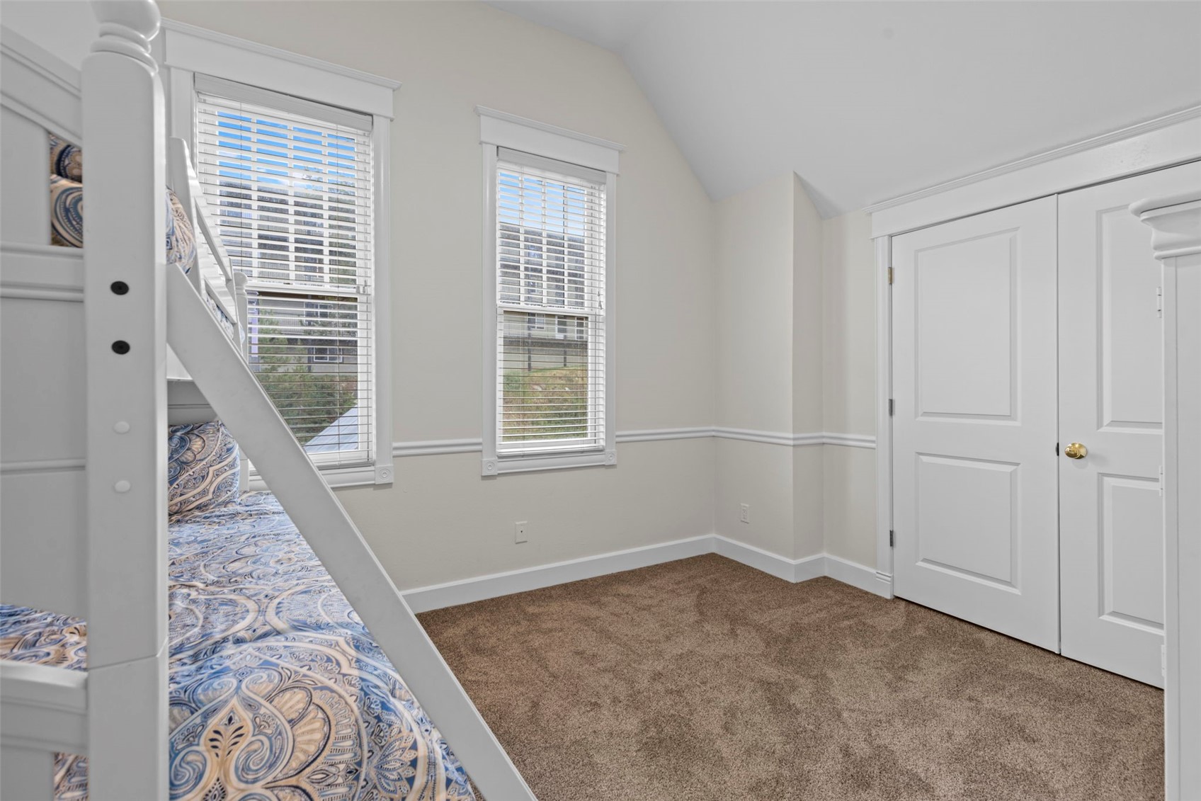 304 N Main Street H1 Property Photo 27