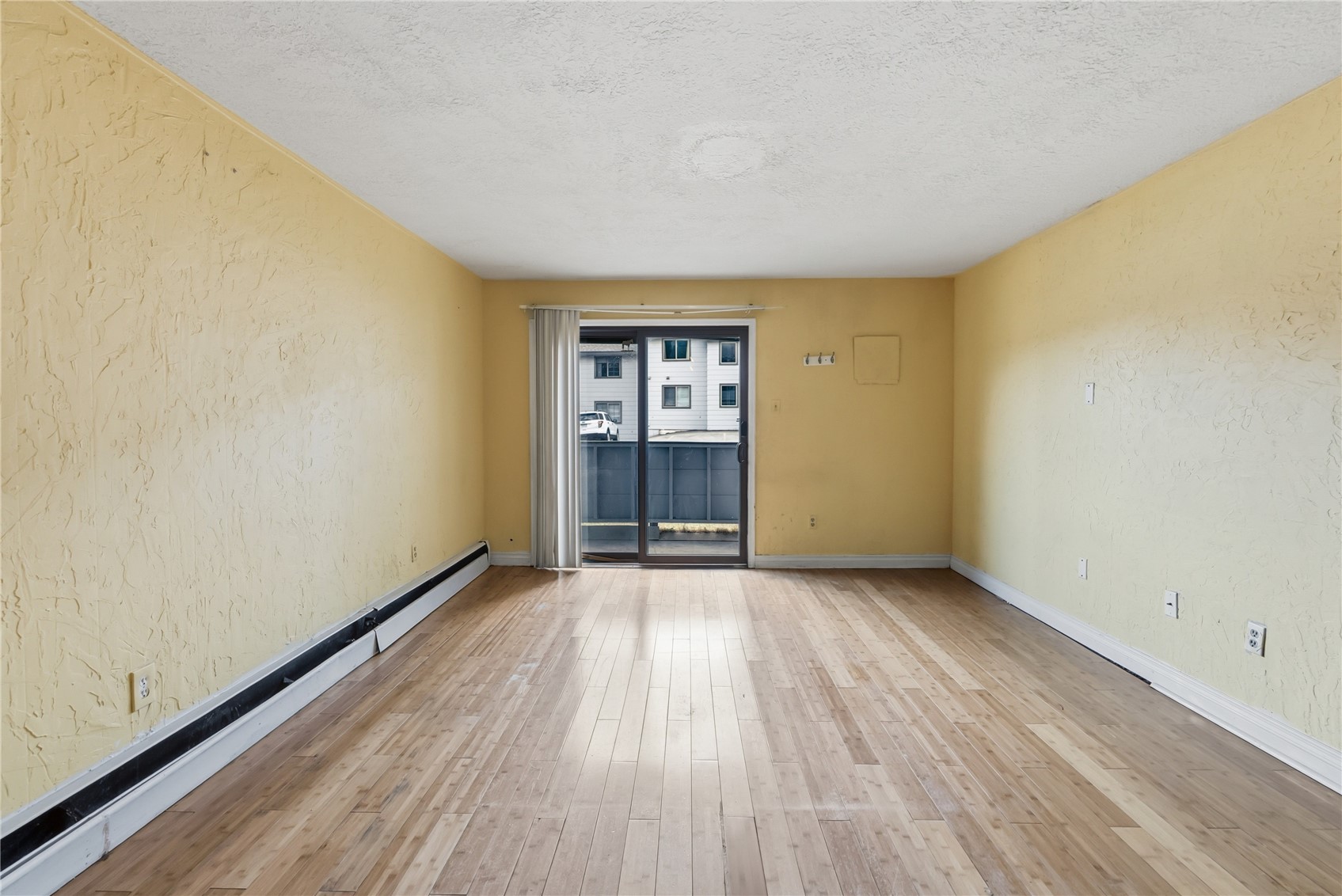 615 Straight Creek Drive 101 Property Photo 2