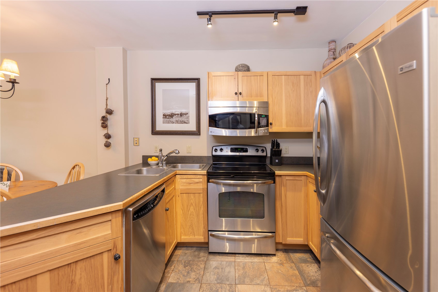 100 Dercum Square 8372 Property Photo 30