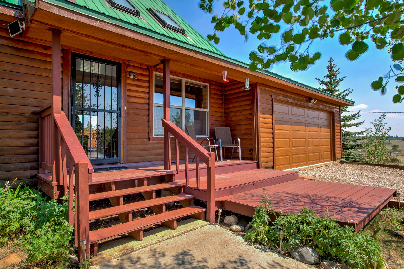 653 Vine Road Property Photo 1