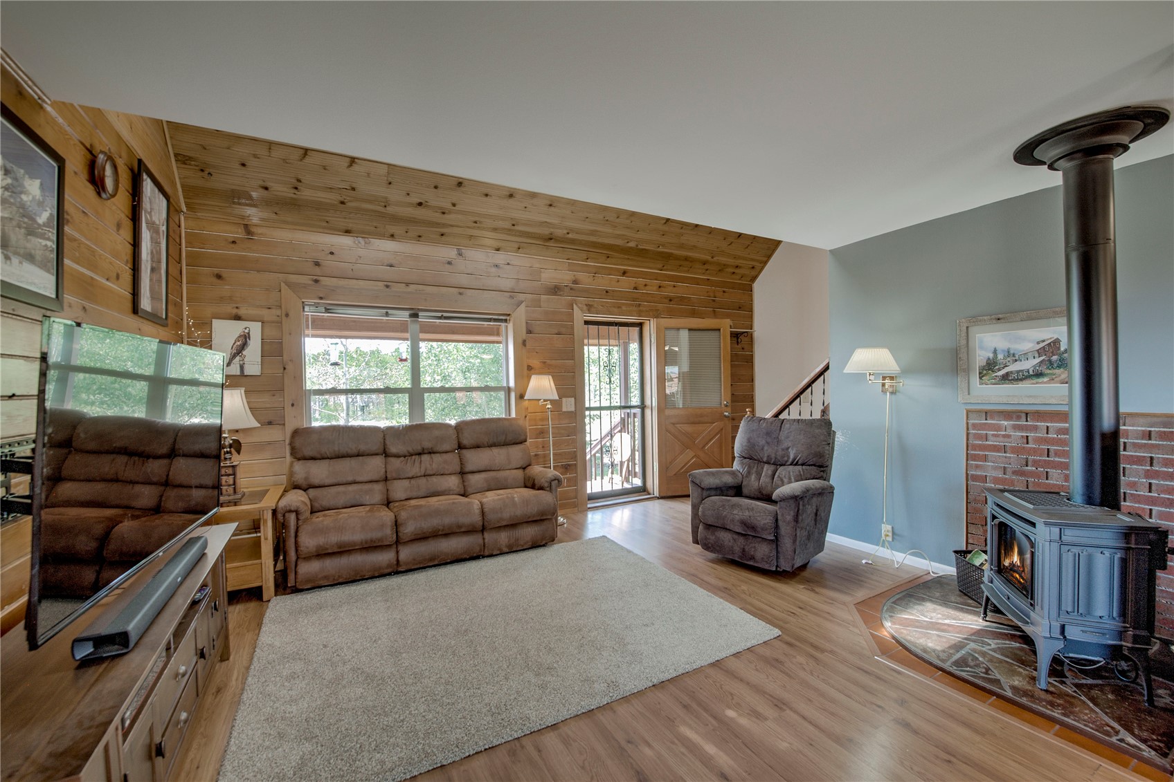 653 Vine Road Property Photo 11