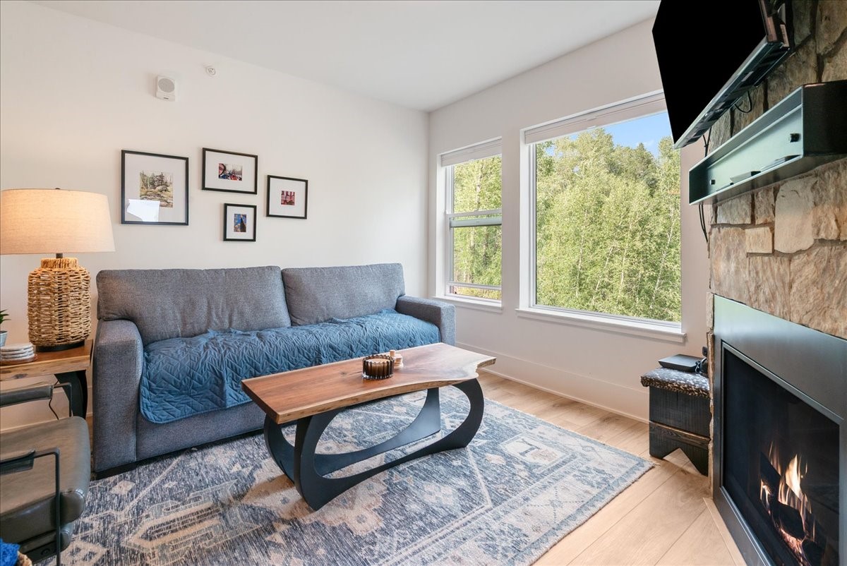 1044 Blue River Parkway C207 Property Photo 6