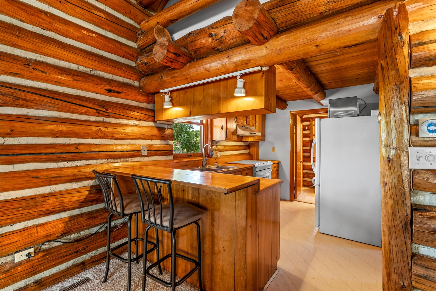 40546 Steamboat Drive Property Photo 5