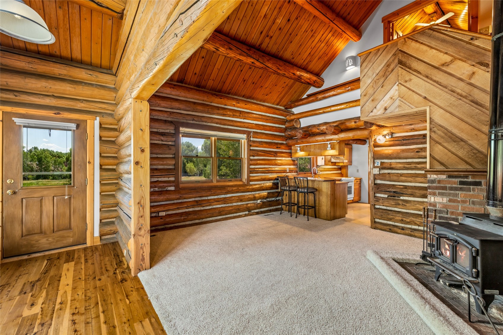 40546 Steamboat Drive Property Photo 9