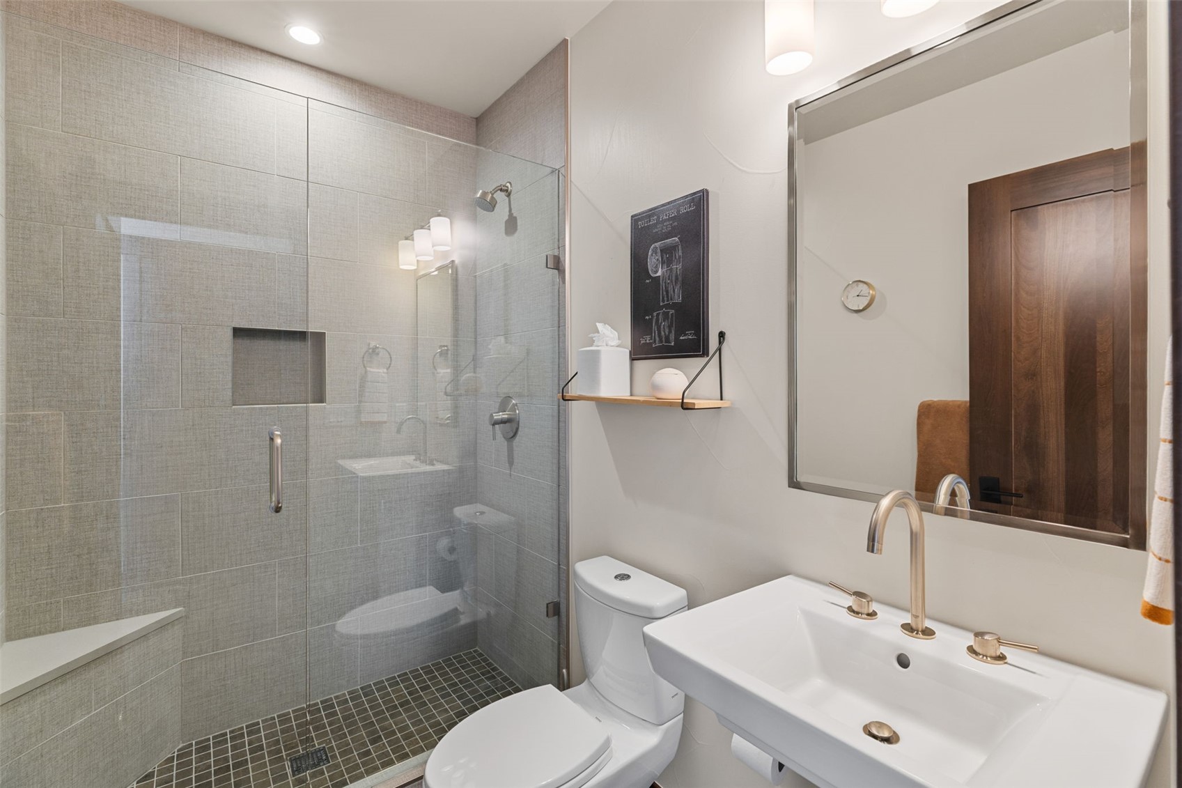 06 Vernon Way Property Photo 14
