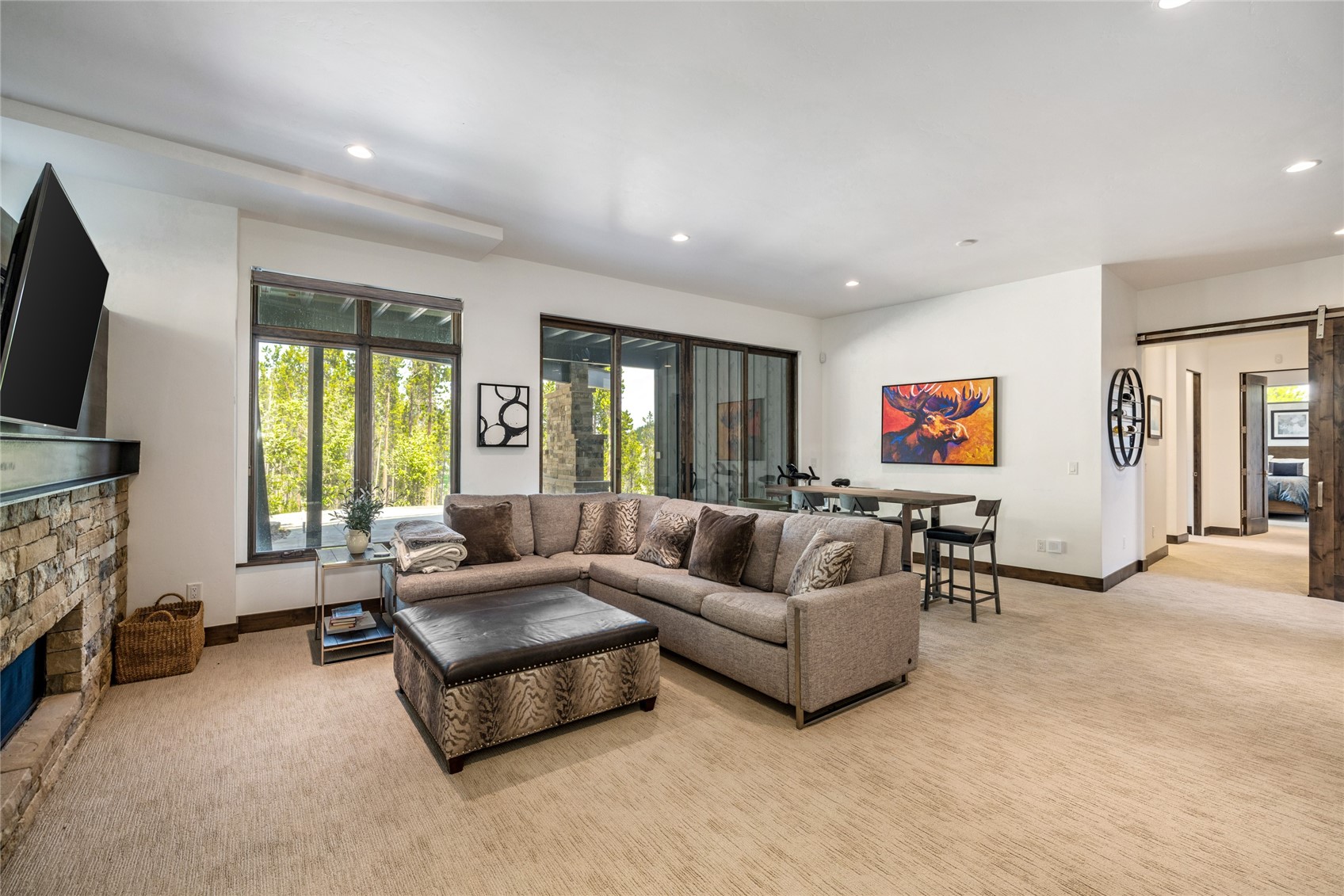 726 Discovery Hill Drive Property Photo 34
