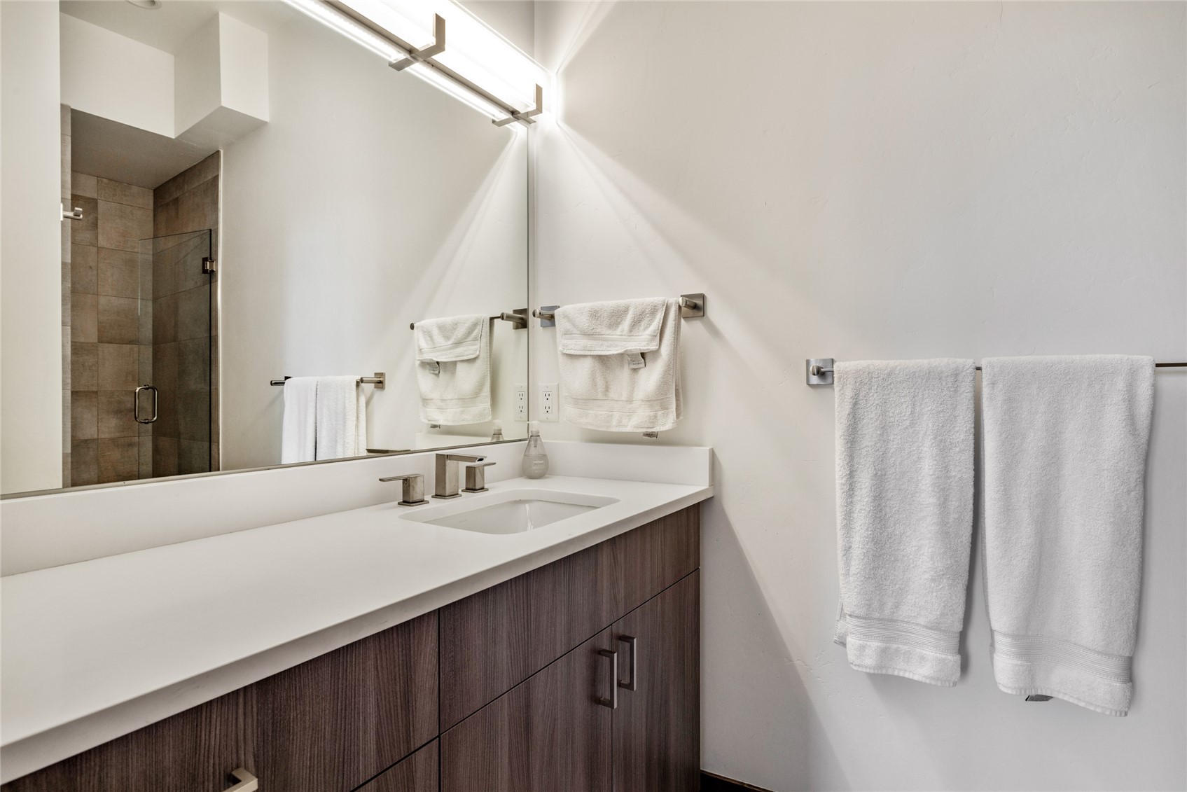 726 Discovery Hill Drive Property Photo 38