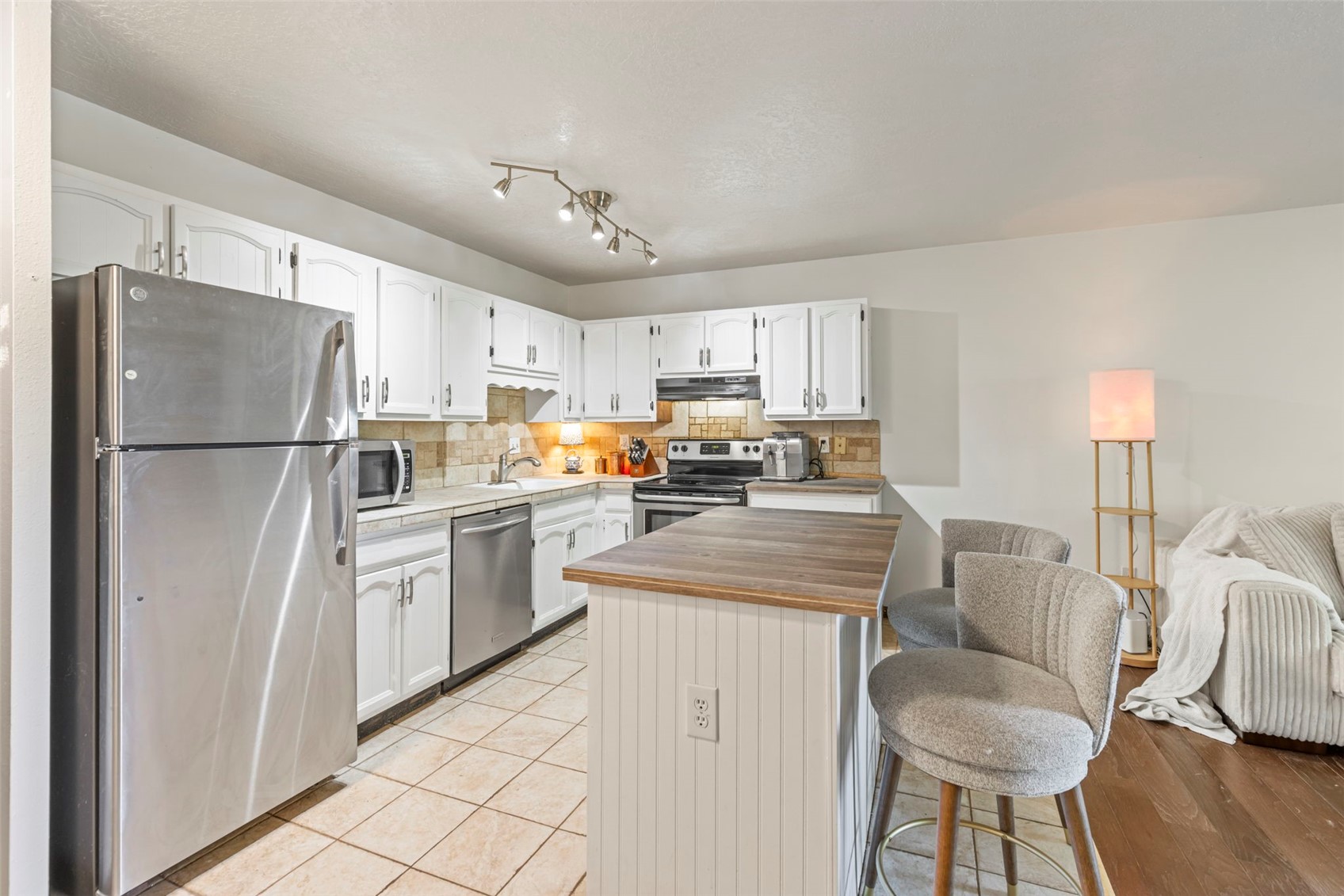505 Straight Creek Drive 302 Property Photo 11