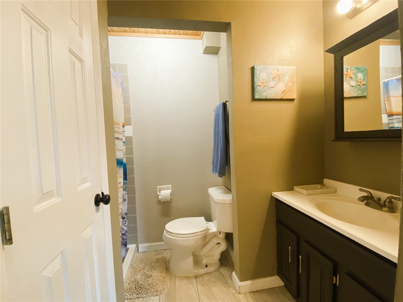 2200 Lodgepole Circle 301 Property Photo 8
