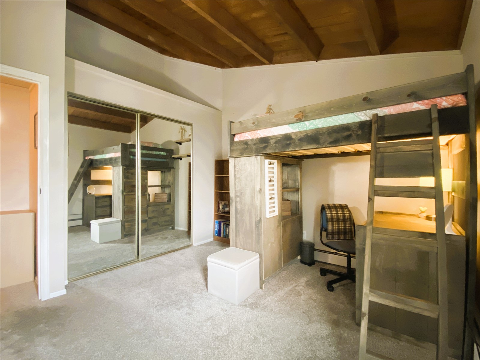 2200 Lodgepole Circle 301 Property Photo 11