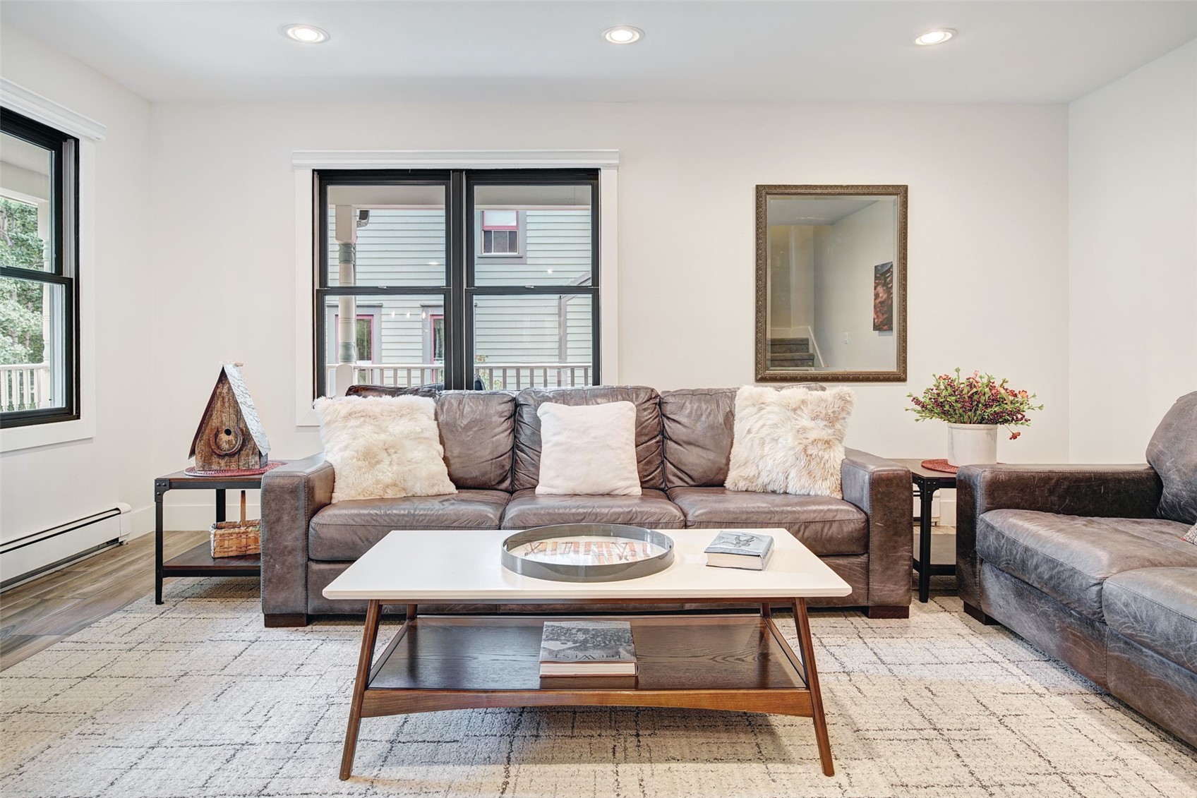 196 Wellington Road 196 Property Photo 4
