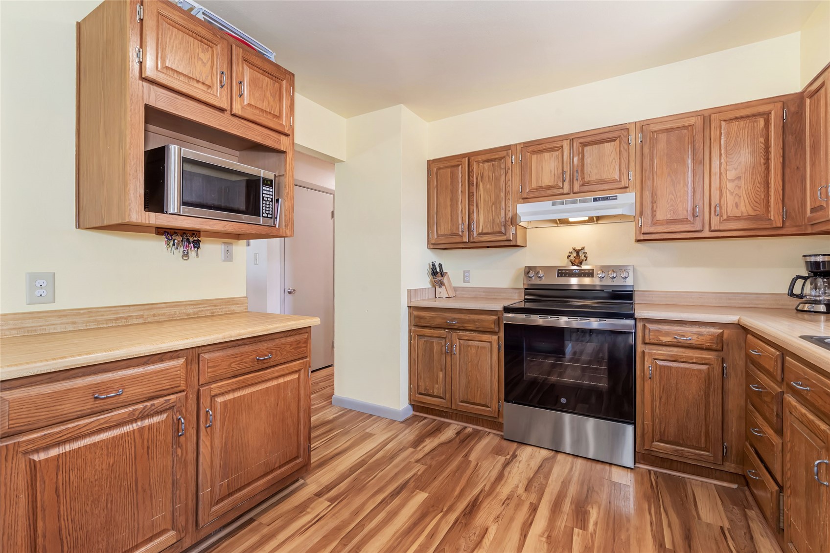 1059 Van Dorn Drive Property Photo 13