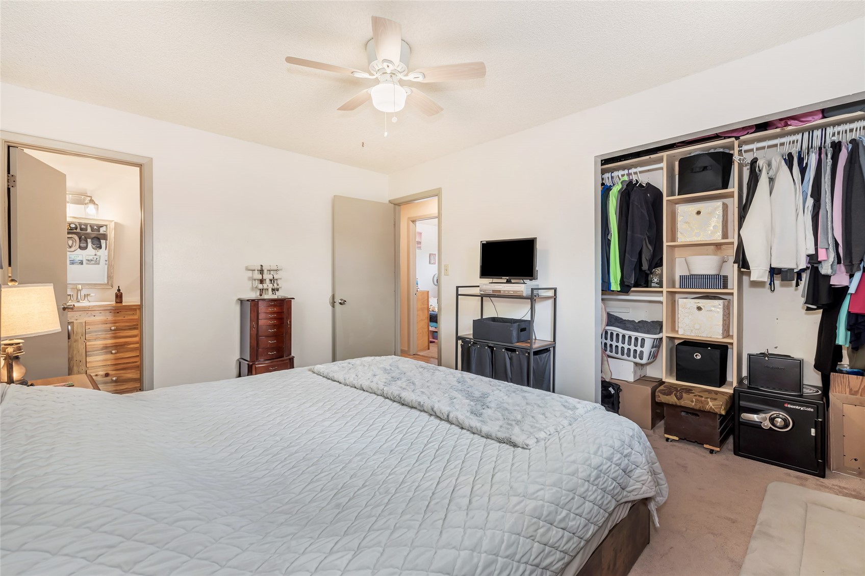 1059 Van Dorn Drive Property Photo 18
