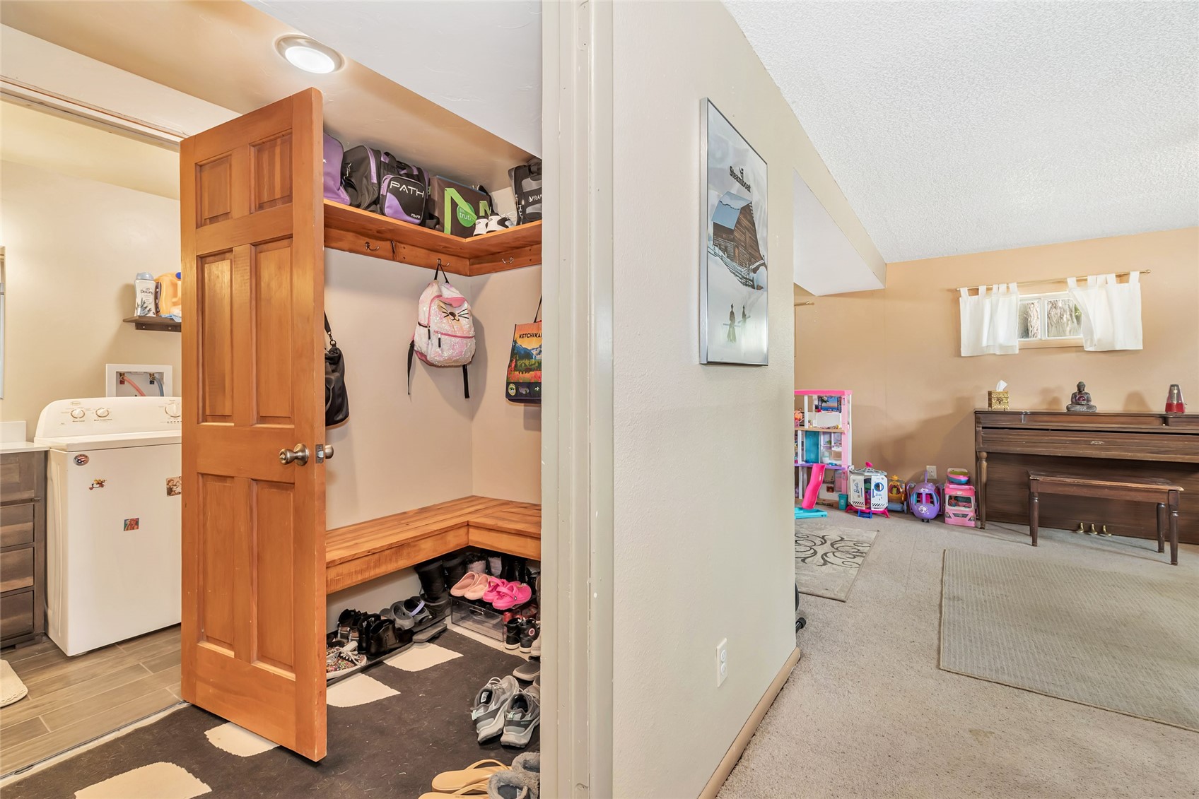 1059 Van Dorn Drive Property Photo 22