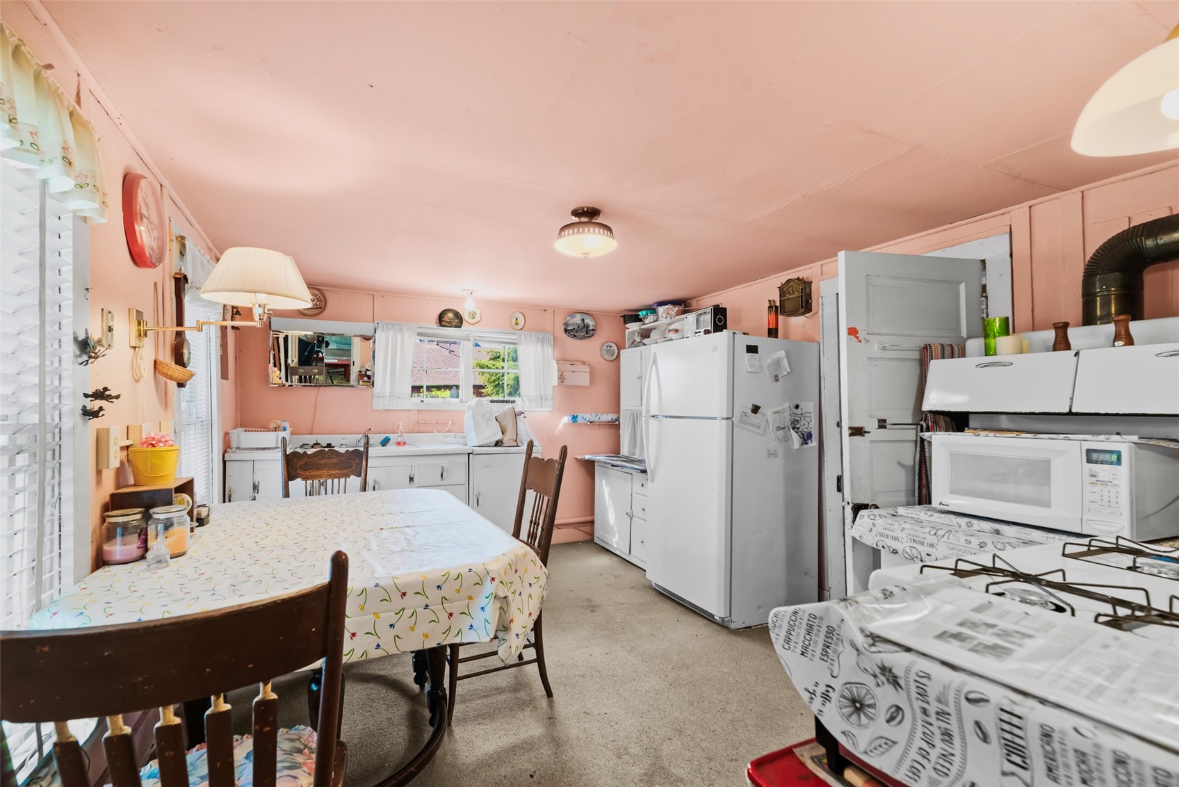 137 N Pine Street Property Photo 10