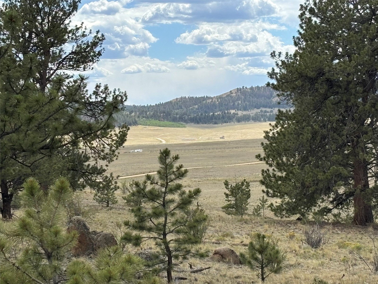 99 Arapaho Court Property Photo 1
