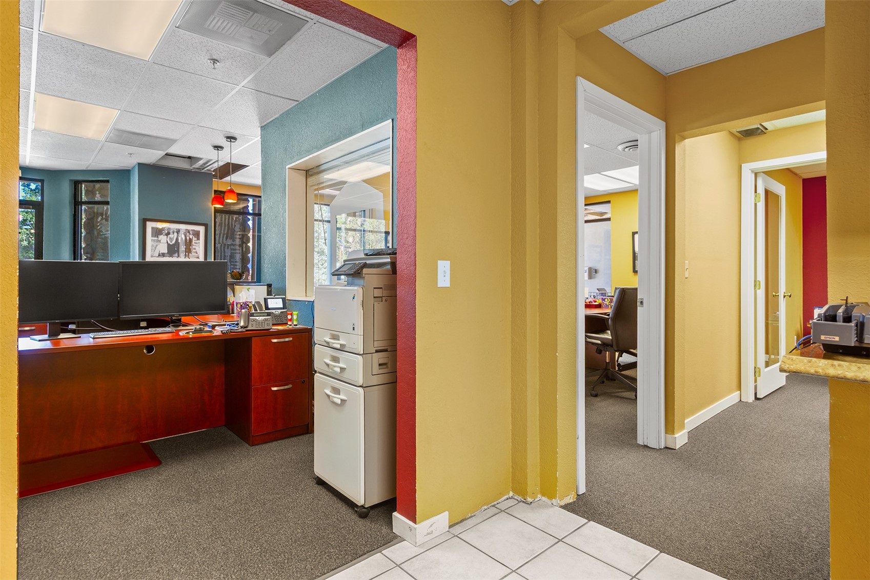60 E Main Street C,d Property Photo 17