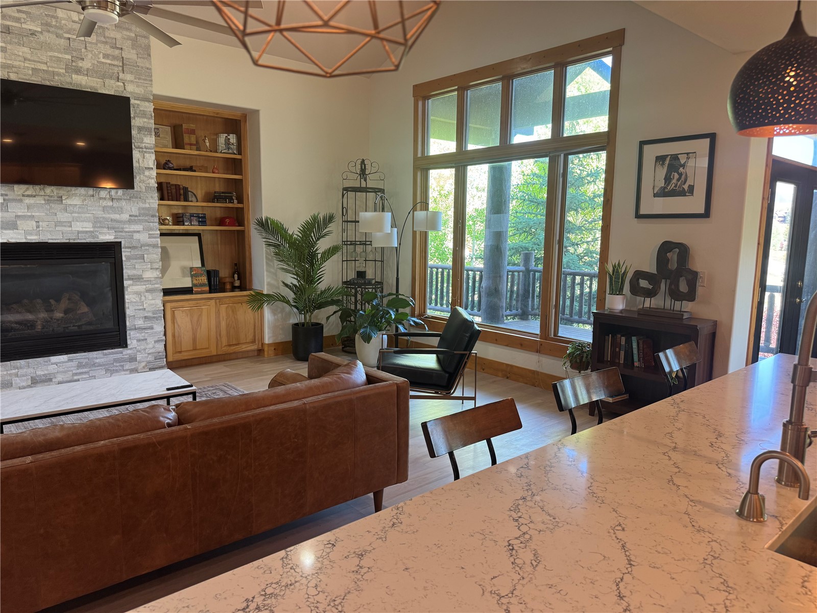 60 Shane Court Property Photo 6