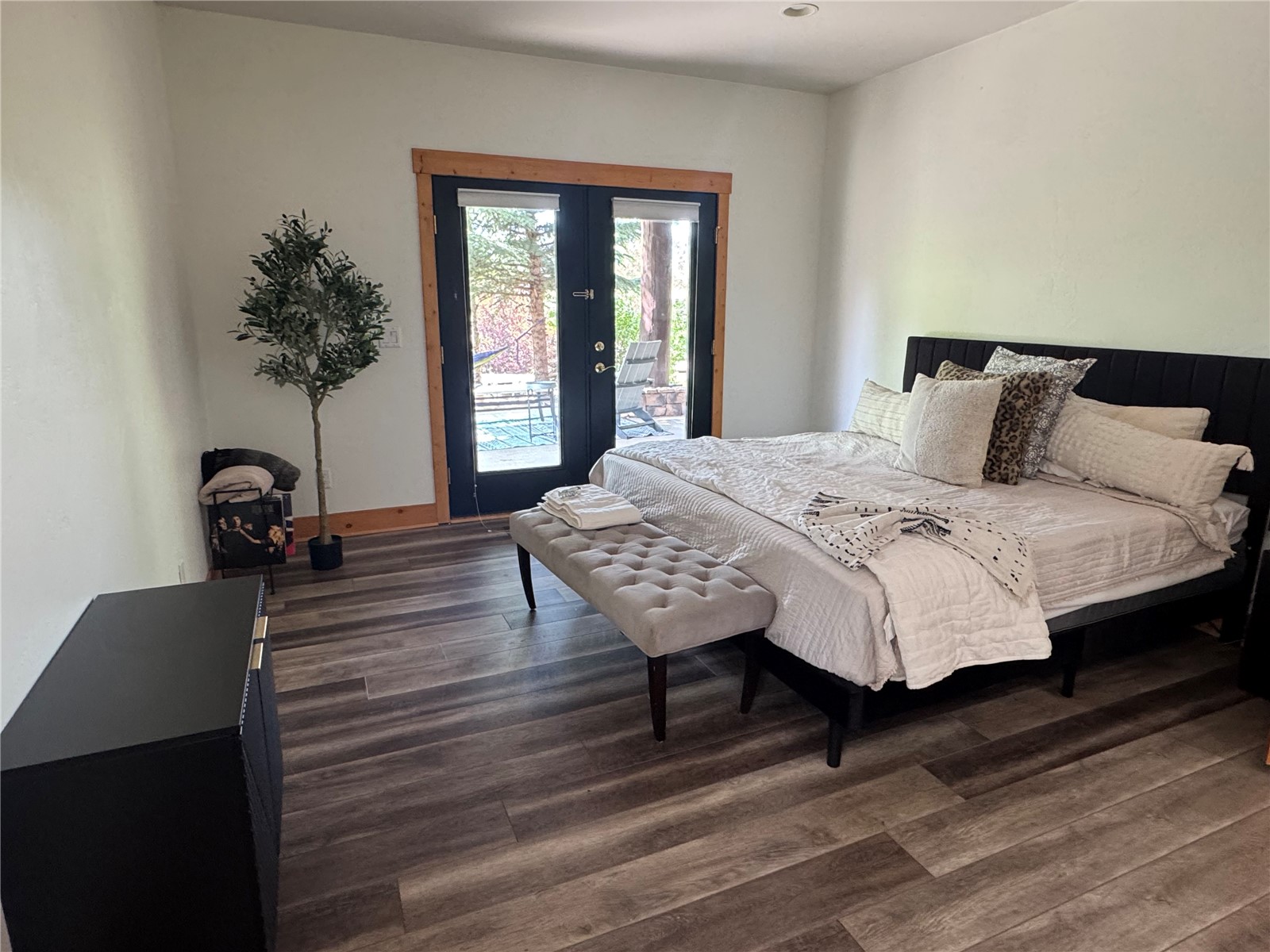 60 Shane Court Property Photo 16