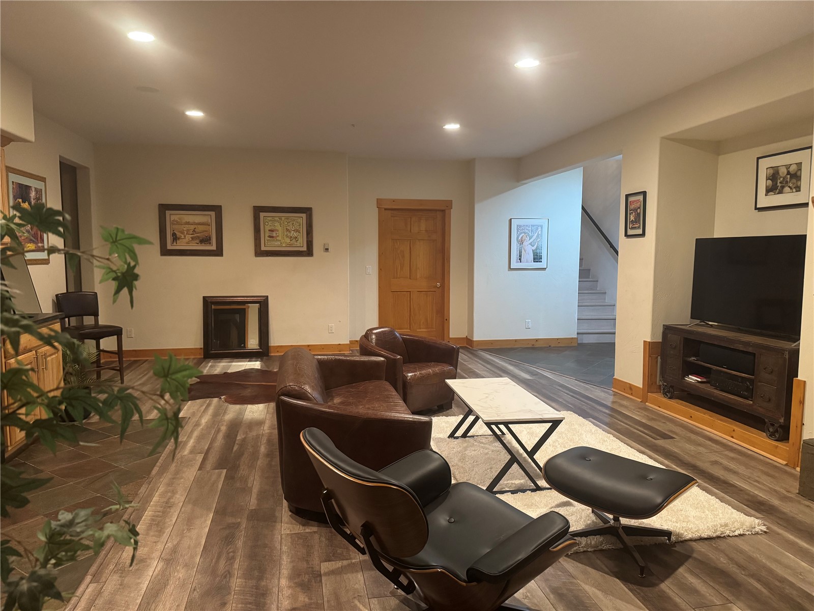 60 Shane Court Property Photo 19