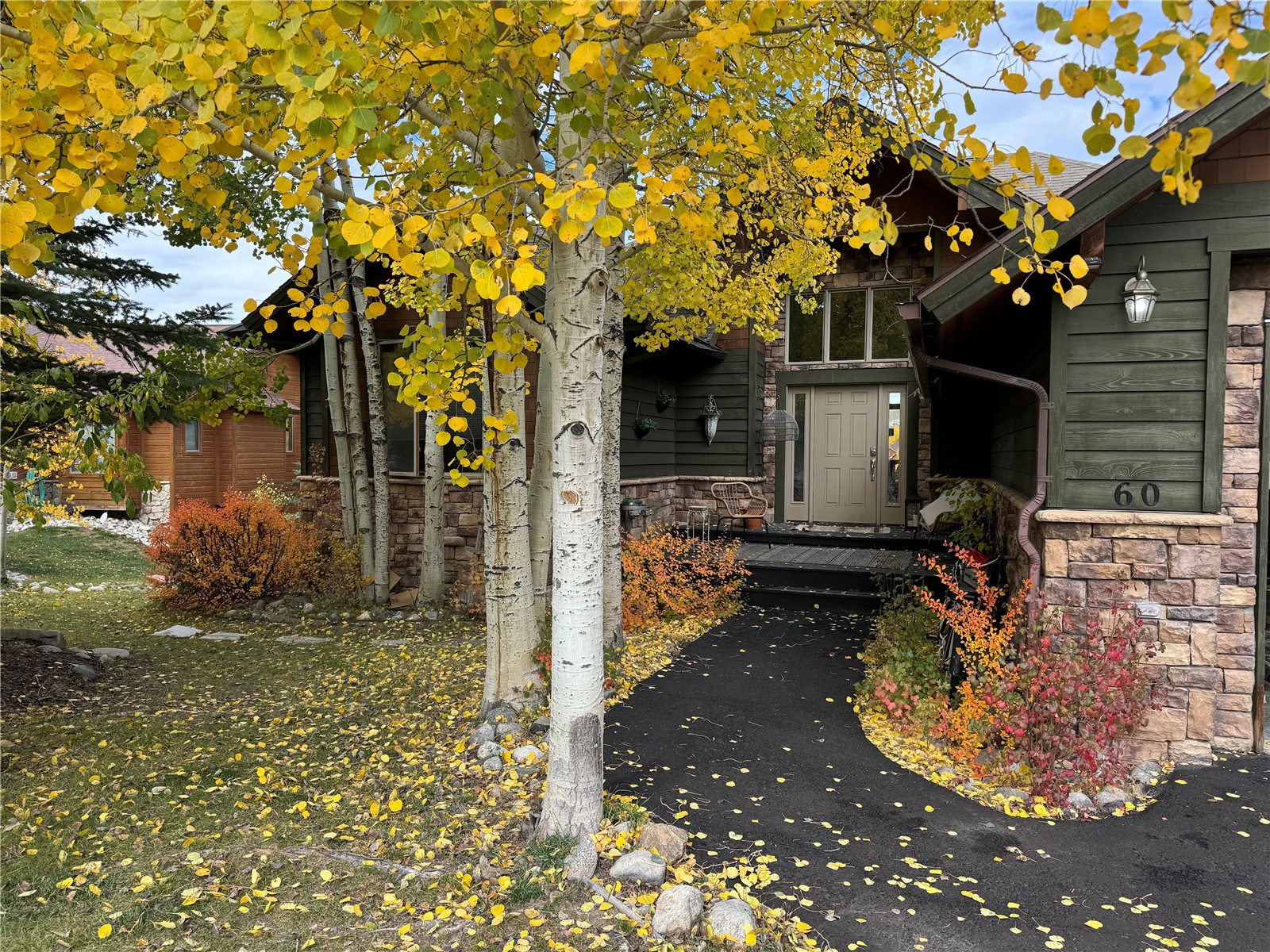 60 Shane Court Property Photo 23