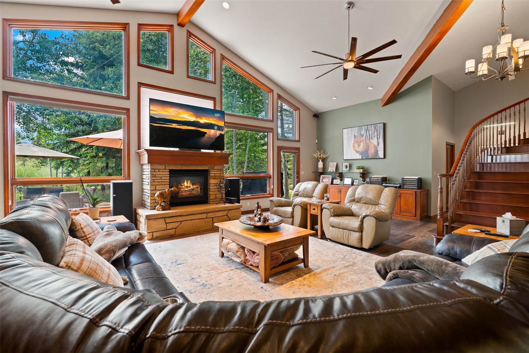 56 Riverside Drive Property Photo 6