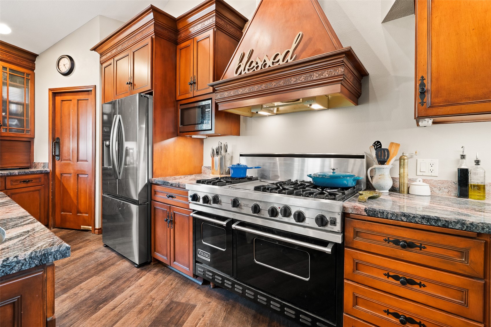 56 Riverside Drive Property Photo 12