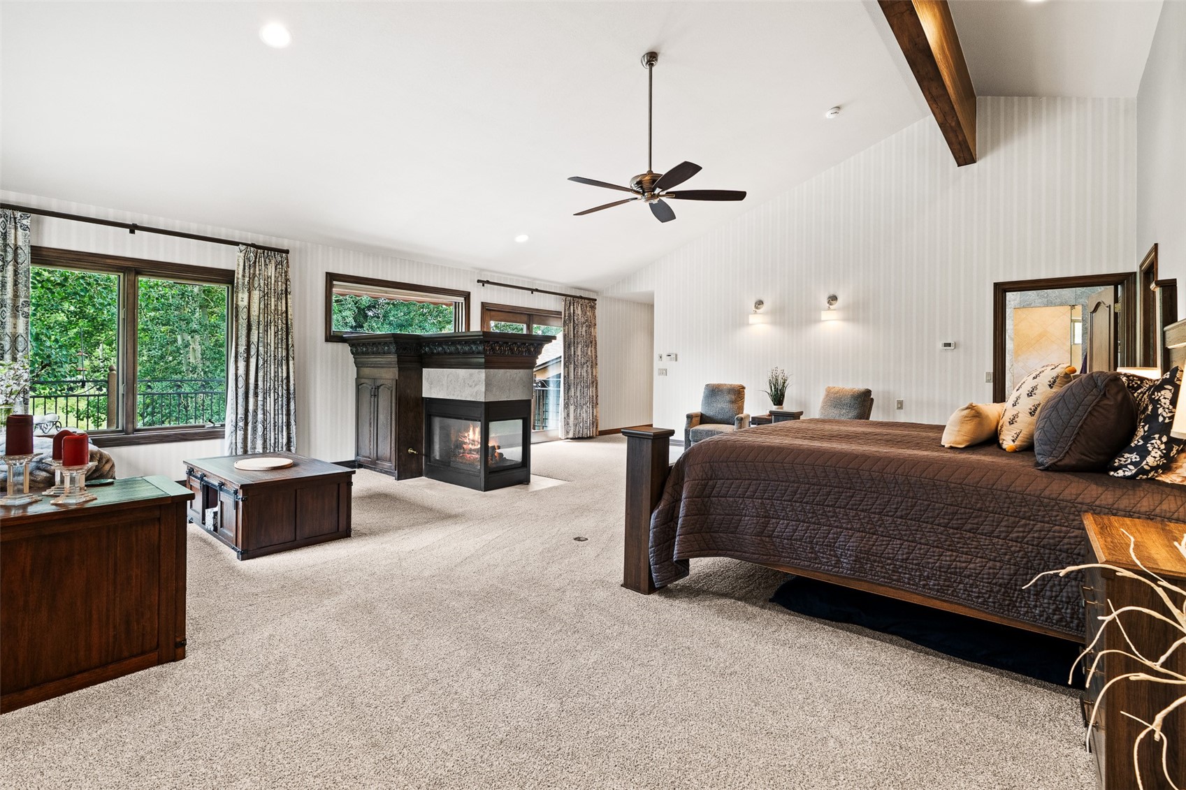 56 Riverside Drive Property Photo 14