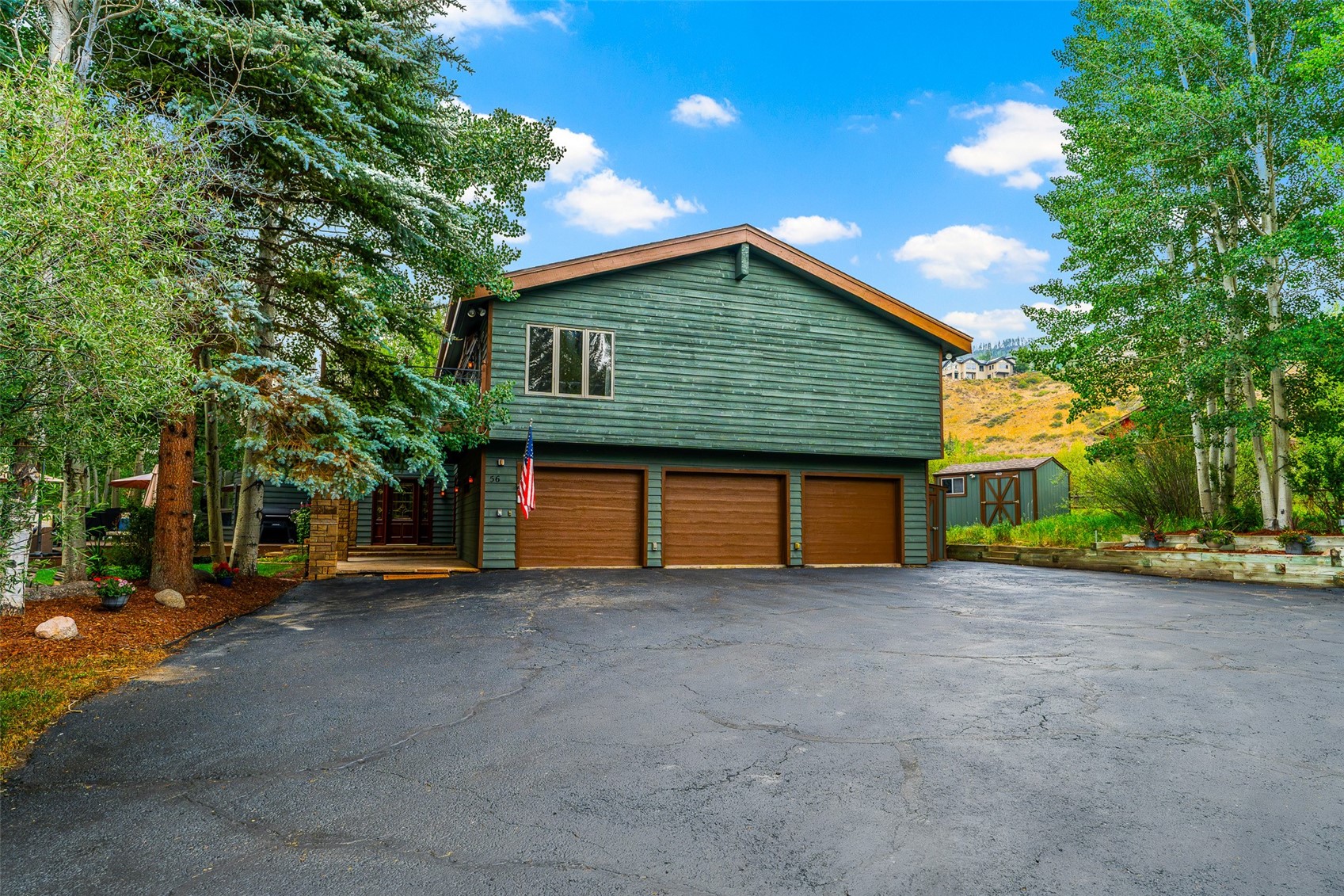 56 Riverside Drive Property Photo 49