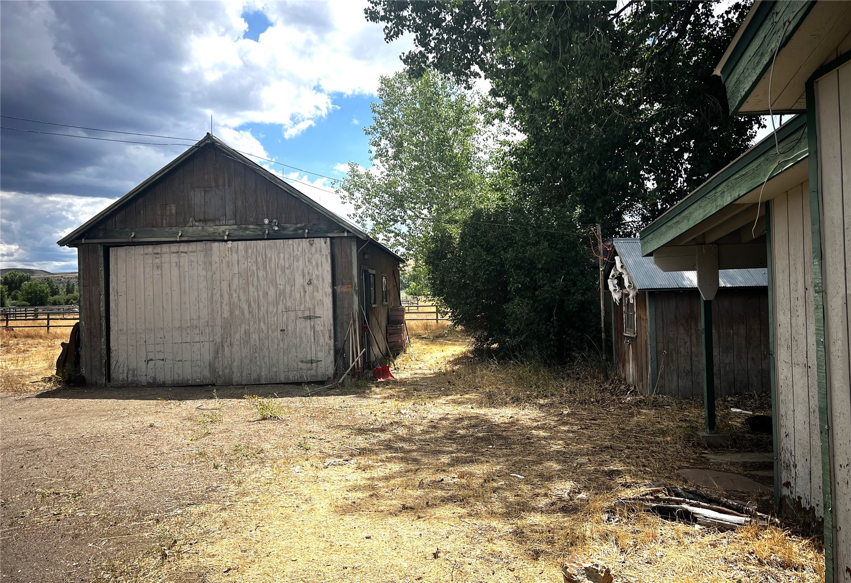 2705 Highway 40 Property Photo 18