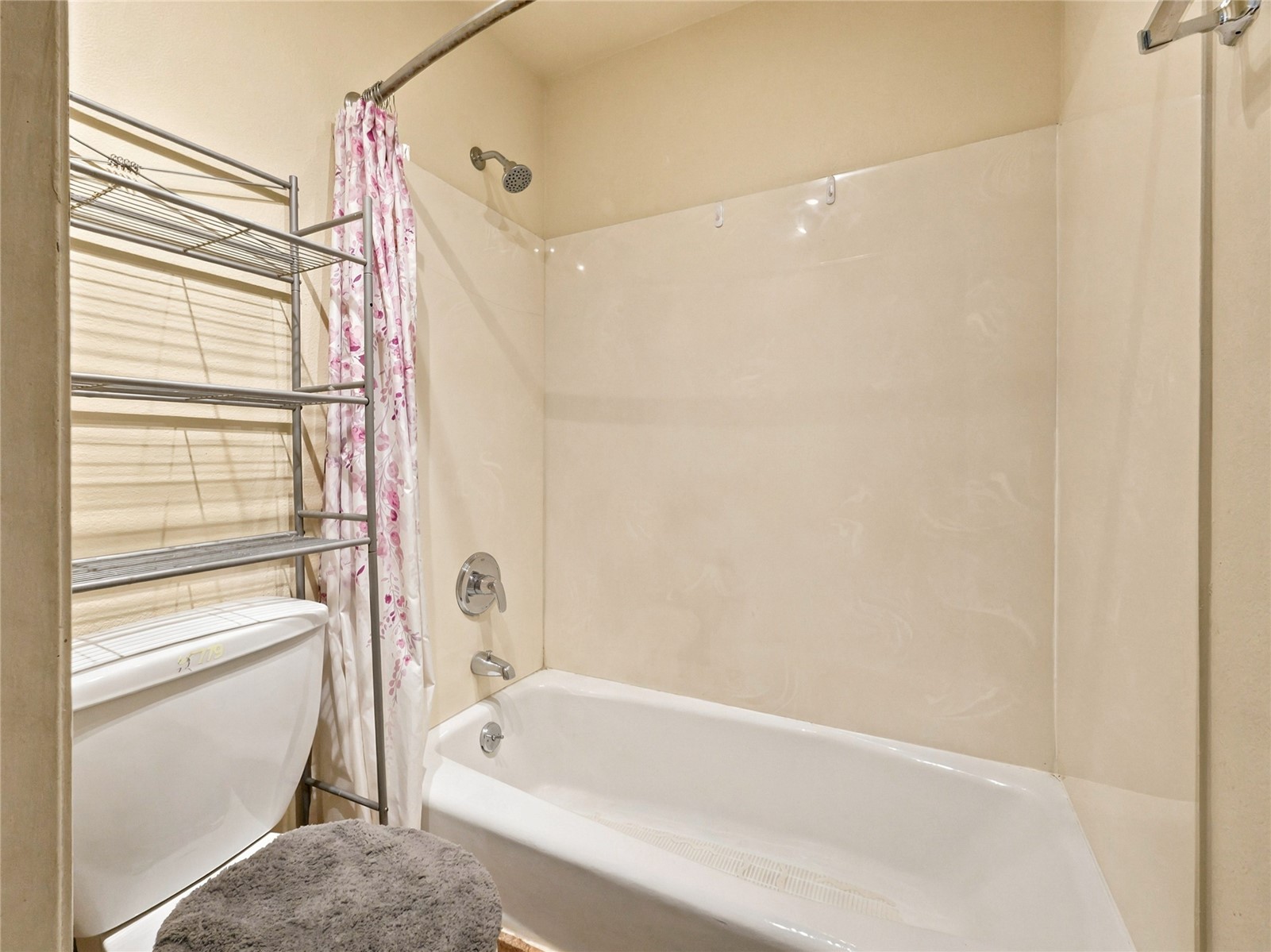833 Straight Creek Drive 202 Property Photo 27