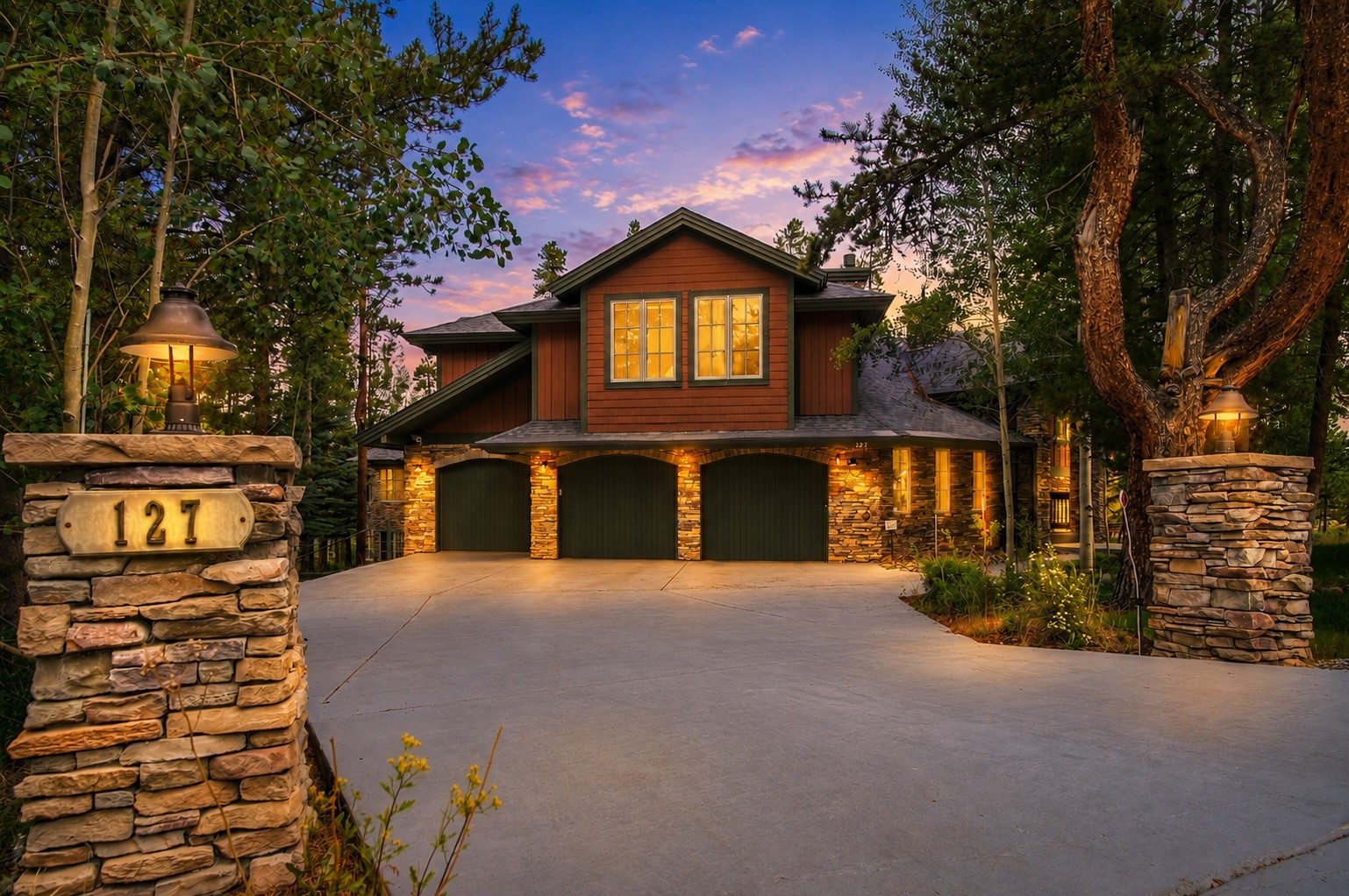 127 Marks Lane Property Photo
