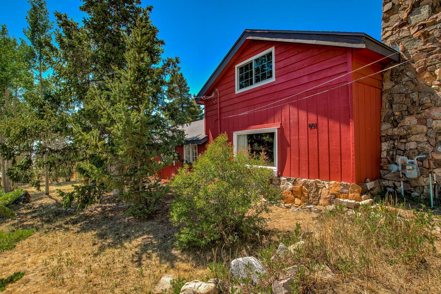 601 Bogue Street Property Photo 11