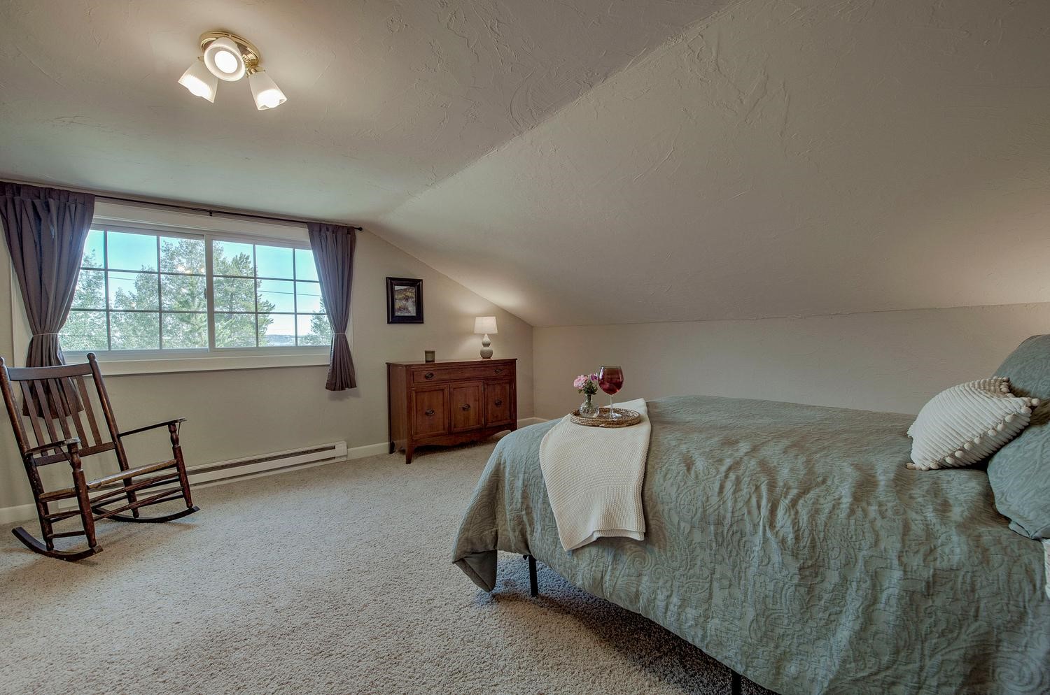 601 Bogue Street Property Photo 39