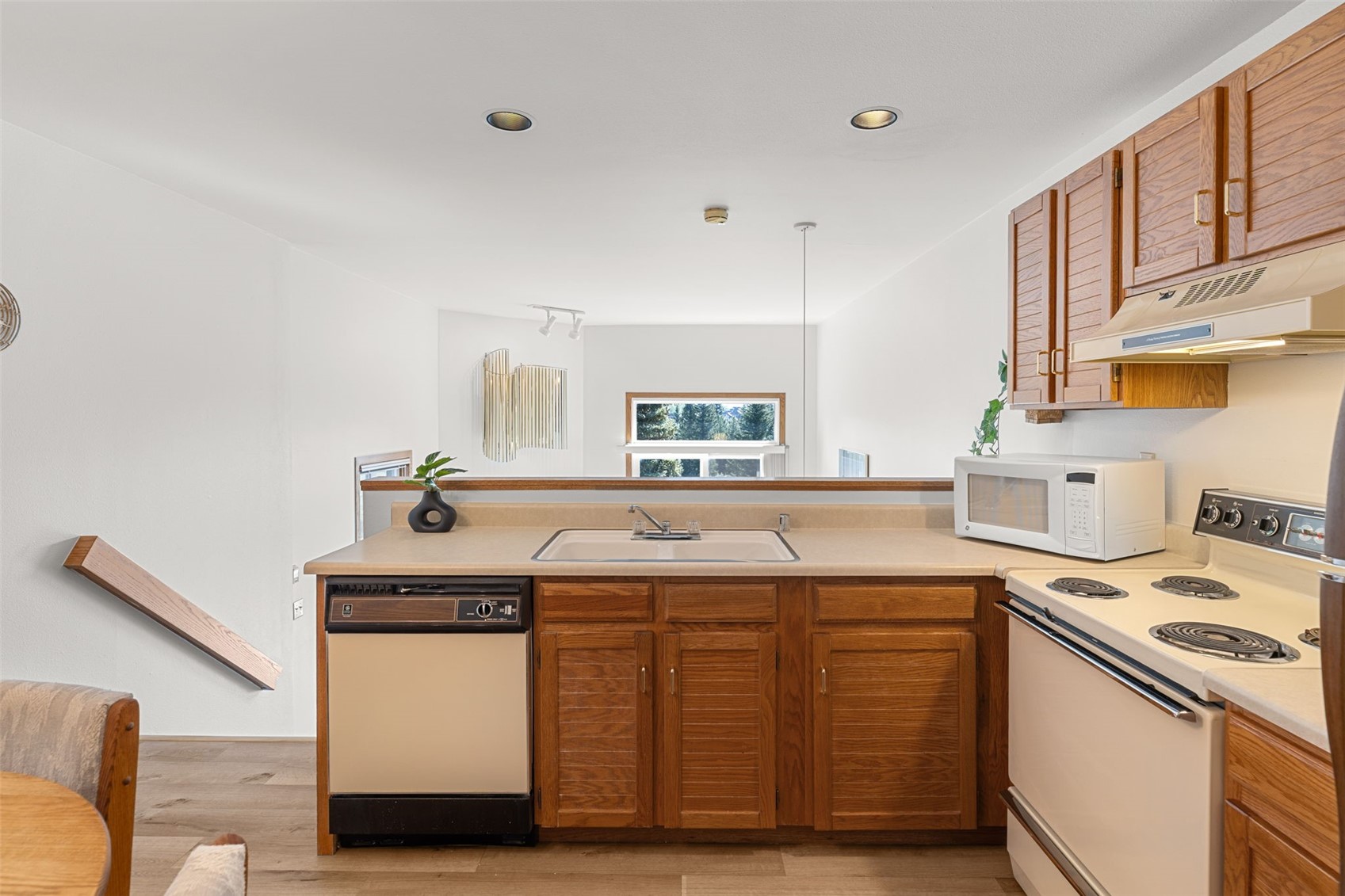 10000 Ryan Gulch Road G106 Property Photo 16