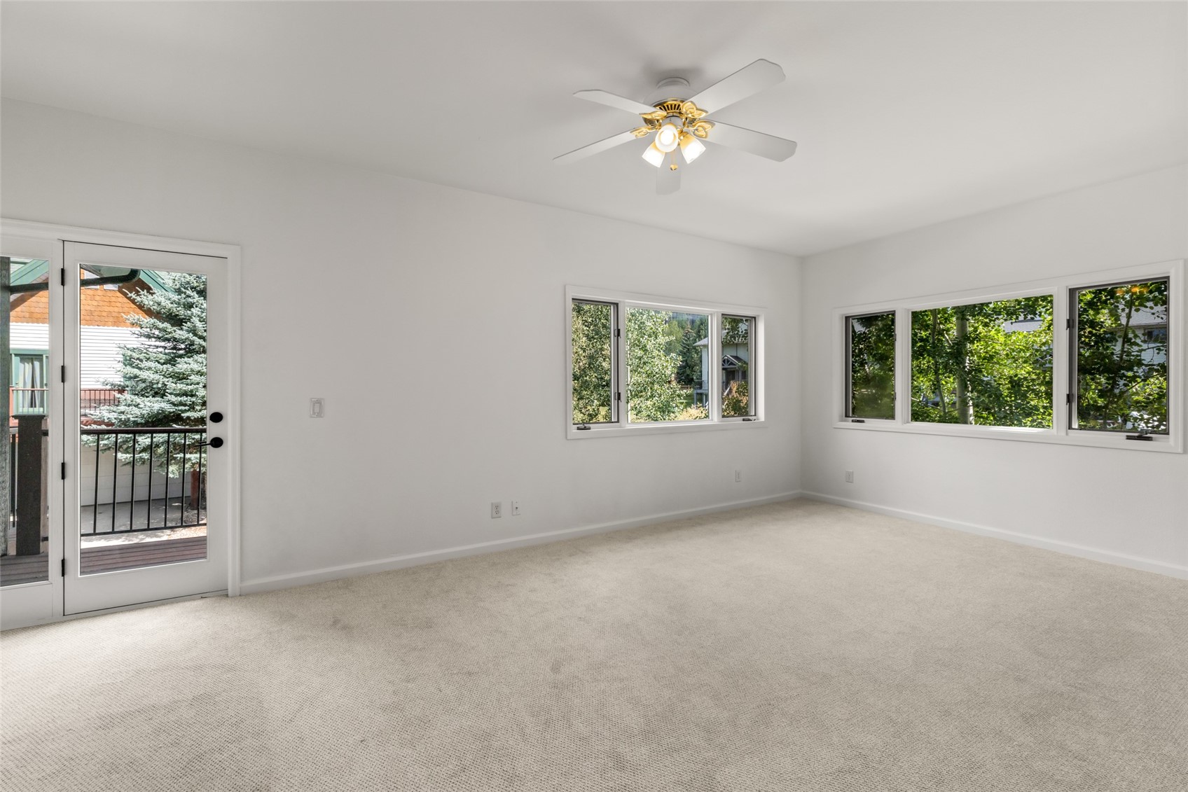 1607 Thistlebrook Lane 1607 Property Photo 21